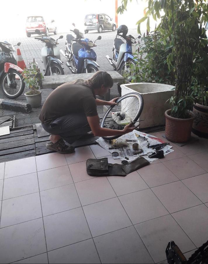 הוסטל קואה Motodorm Langkawi מראה חיצוני תמונה